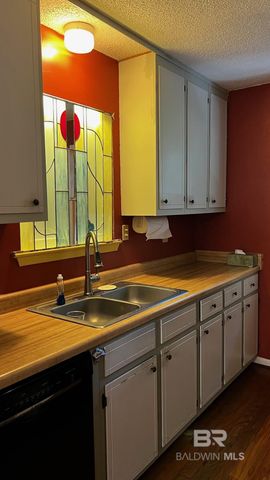 905 Van Avenue, Daphne, AL 36526