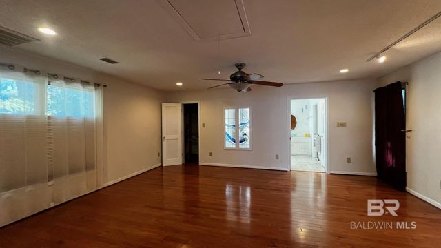 905 Van Avenue, Daphne, AL 36526