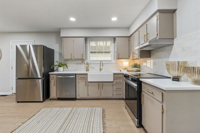 524 Cathy Jo Cir, Nashville, TN 37211