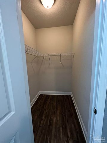 841 Oak Alley, Pensacola, FL 32506