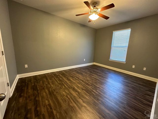 841 Oak Alley, Pensacola, FL 32506