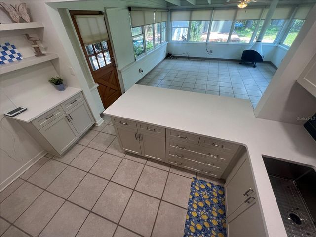 5819 27TH AVENUE S, Gulfport, FL 33707