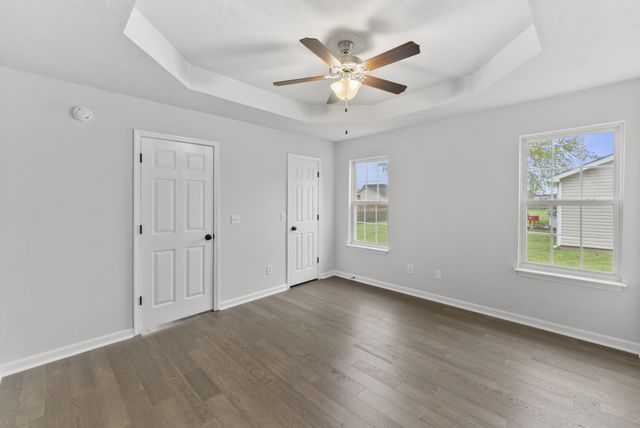1626 Jo Ann Dr, La Vergne, TN 37086