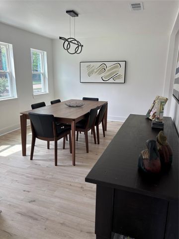 15511 Bowsprit Lane, Houston, TX 77062