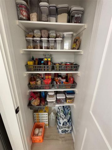 15511 Bowsprit Lane, Houston, TX 77062