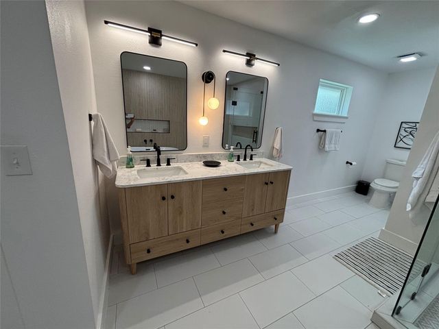 15511 Bowsprit Lane, Houston, TX 77062