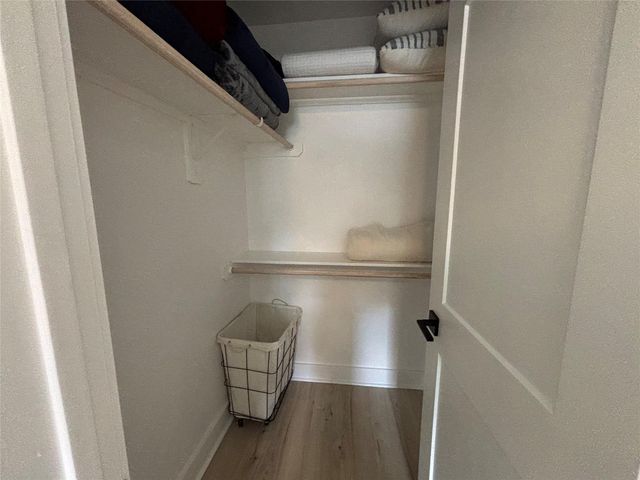 15511 Bowsprit Lane, Houston, TX 77062