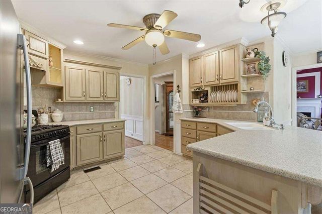 591 Delphinium Boulevard NW, Acworth, GA 30102