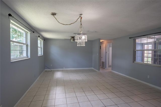 711 MASON STREET, Brandon, FL 33511