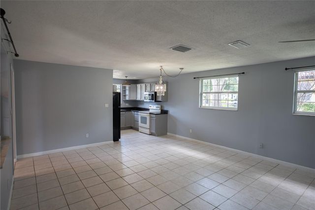711 MASON STREET, Brandon, FL 33511