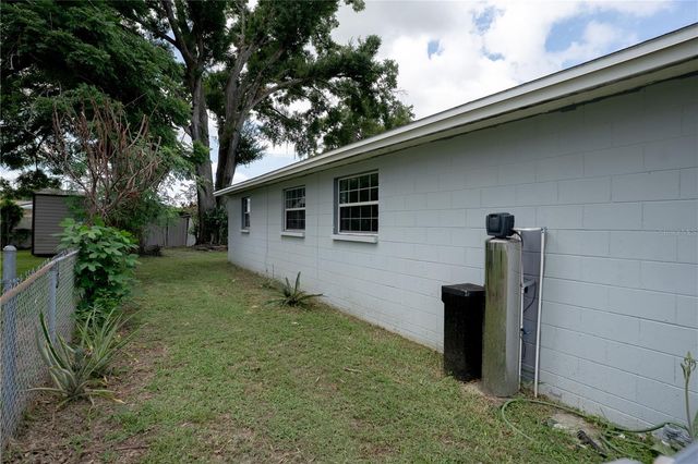 711 MASON STREET, Brandon, FL 33511