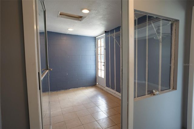 711 MASON STREET, Brandon, FL 33511