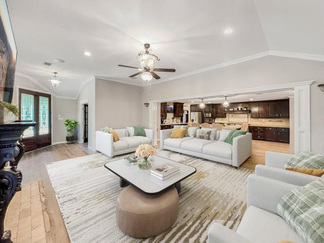 9731 Hadden Road, Baytown, TX 77521