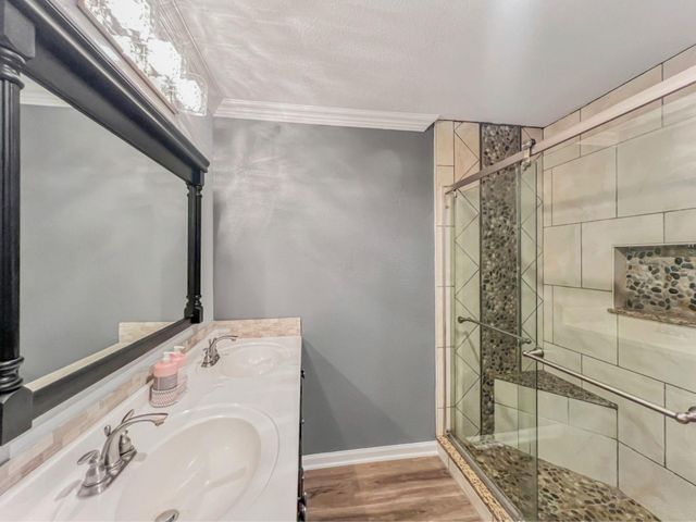 9731 Hadden Road, Baytown, TX 77521