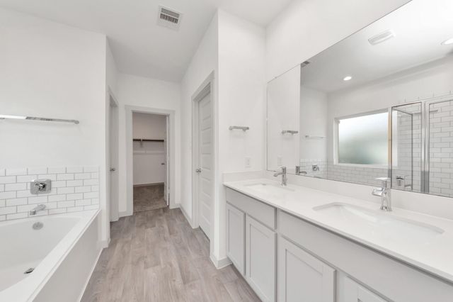 1719 Barrows Lane, Rosenberg, TX 77469