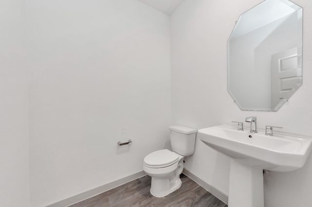 1719 Barrows Lane, Rosenberg, TX 77469