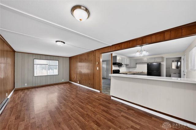 5230 Hoover Avenue, Dayton, OH 45417