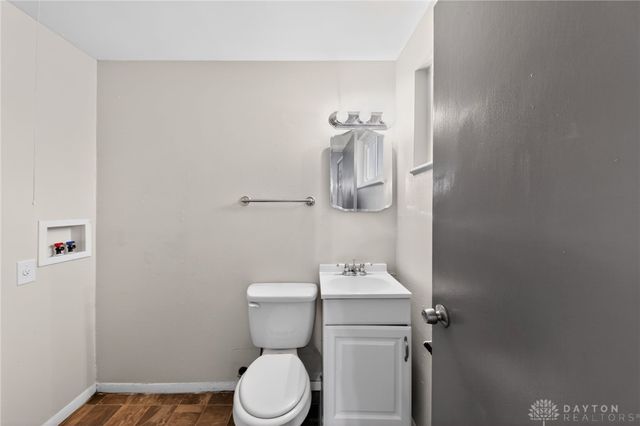 5230 Hoover Avenue, Dayton, OH 45417