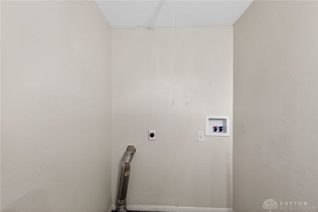 5230 Hoover Avenue, Dayton, OH 45417