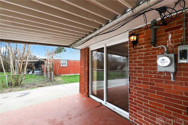 5230 Hoover Avenue, Dayton, OH 45417