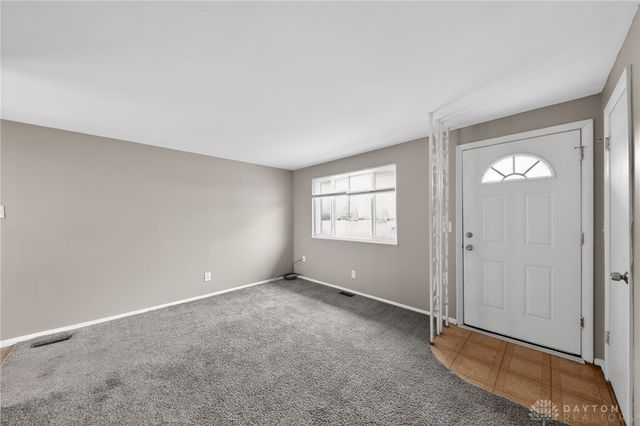 5230 Hoover Avenue, Dayton, OH 45417