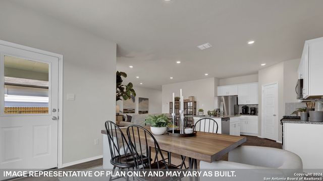 1627 LAYNE LOOP, New Braunfels, TX 78130