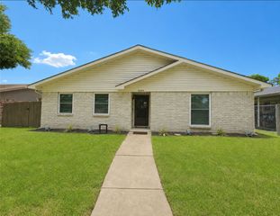 2633 Dove Meadow Drive, Garland, TX 75043