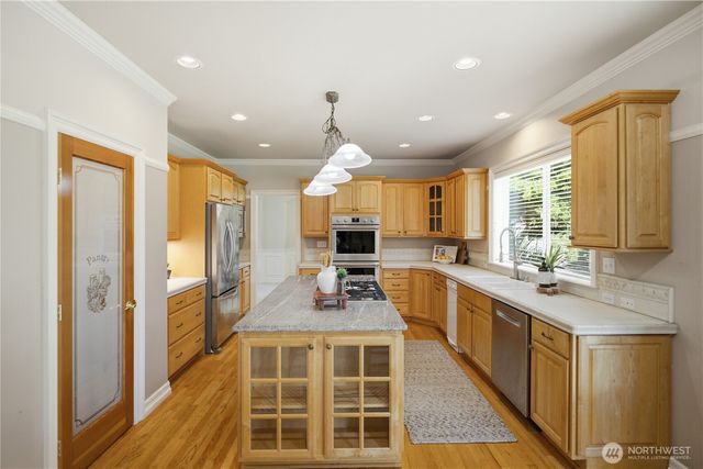 617 SW 361st Street, Federal Way, WA 98023