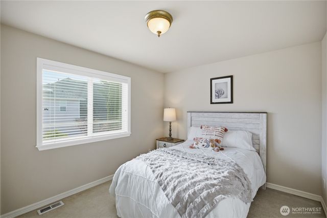 617 SW 361st Street, Federal Way, WA 98023