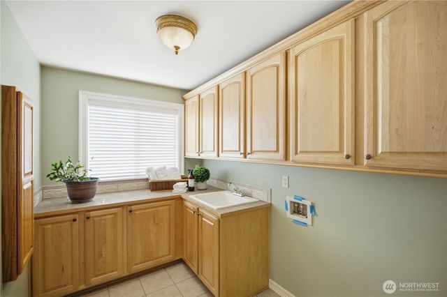 617 SW 361st Street, Federal Way, WA 98023