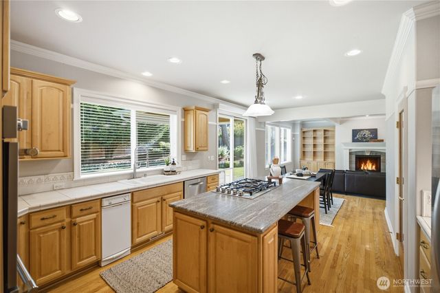 617 SW 361st Street, Federal Way, WA 98023