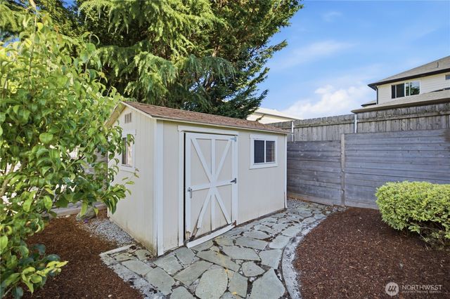 617 SW 361st Street, Federal Way, WA 98023