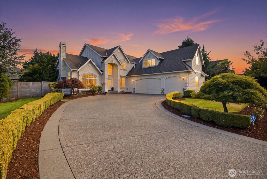 617 SW 361st Street, Federal Way, WA 98023