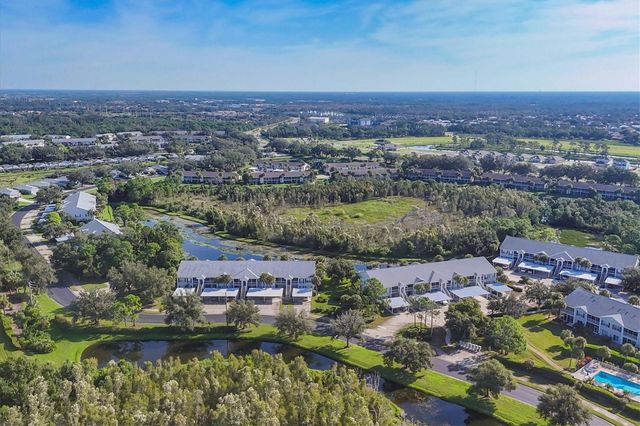 432 SUNSET LAKE BOULEVARD 102, Venice, FL 34292