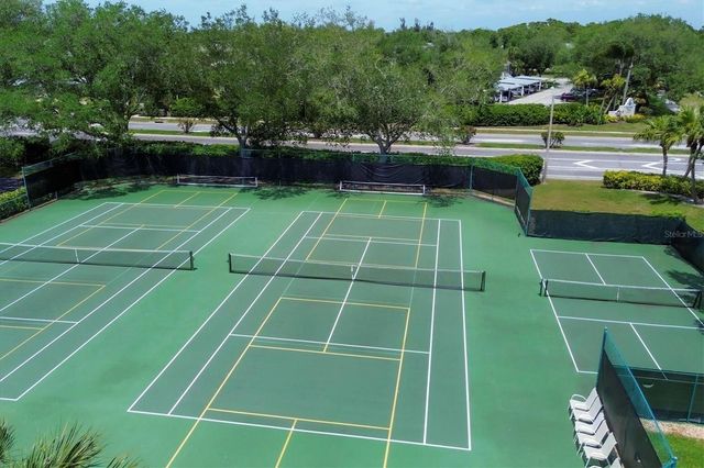 432 SUNSET LAKE BOULEVARD 102, Venice, FL 34292