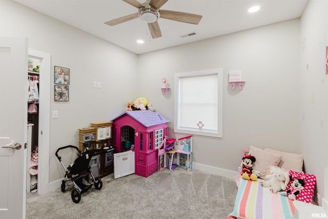 821 N 27TH Street, Herrin, IL 62948