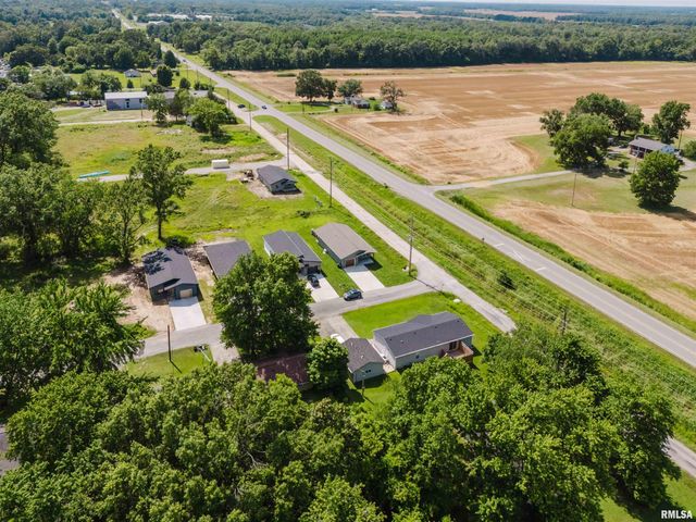 821 N 27TH Street, Herrin, IL 62948