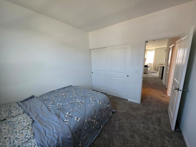 4277 Chelsea Manor Circle, Aurora, IL 60504