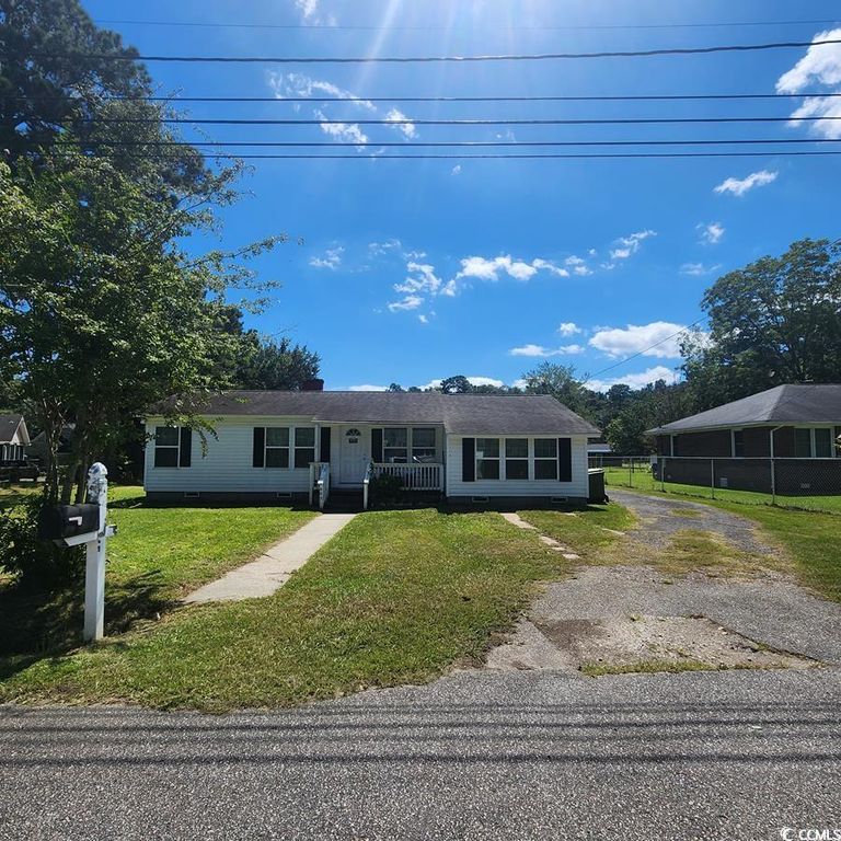 809 Cedar St., Georgetown, SC 29440