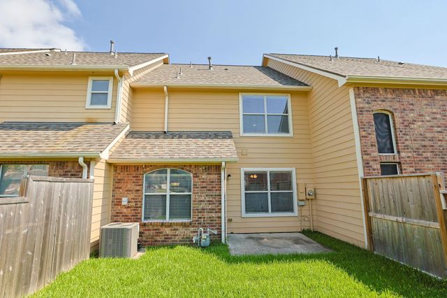 1620 Grable Cove Lane, Spring, TX 77379