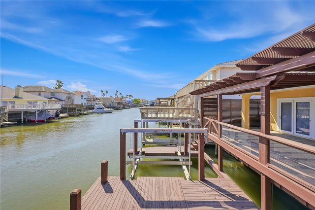 13641 Camino De Oro Ct, Corpus Christi, TX 78418