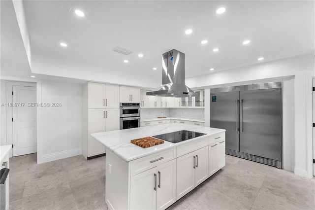 4440 NE 23rd Avenue, Lighthouse Point, FL 33064