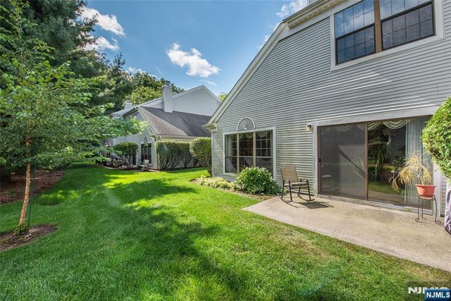 138 Day Court, Mahwah, NJ 07430