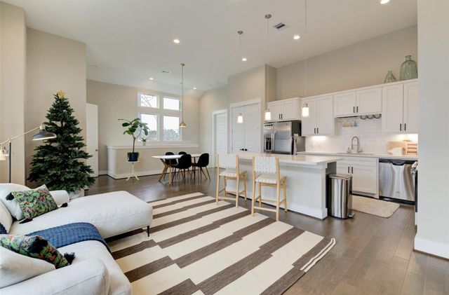 7703 Kivu Lane, Houston, TX 77055