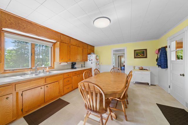 8946 285th Avenue NE, North Branch, MN 55056