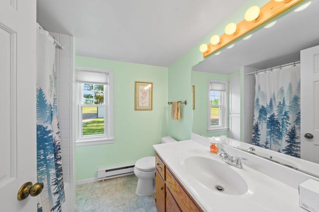 8946 285th Avenue NE, North Branch, MN 55056