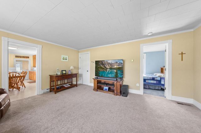 8946 285th Avenue NE, North Branch, MN 55056