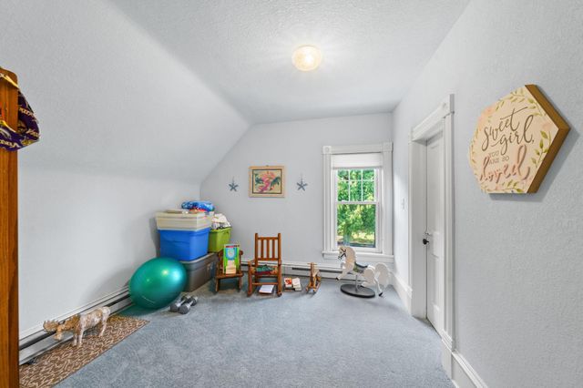 8946 285th Avenue NE, North Branch, MN 55056