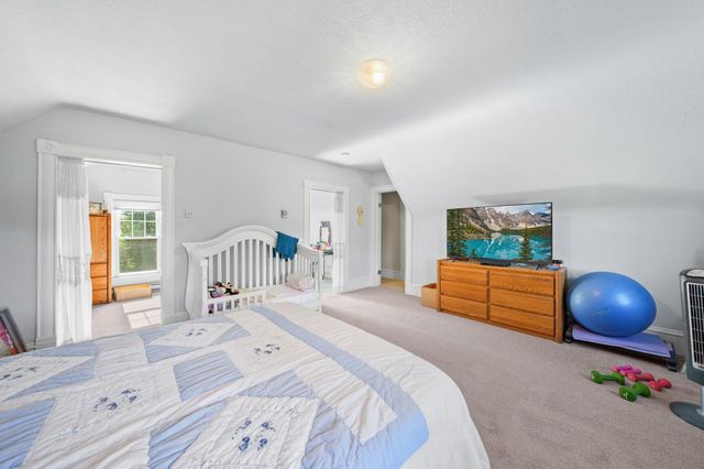 8946 285th Avenue NE, North Branch, MN 55056