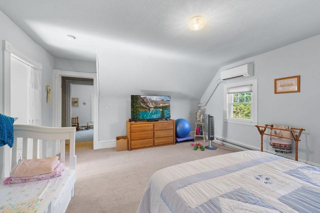 8946 285th Avenue NE, North Branch, MN 55056
